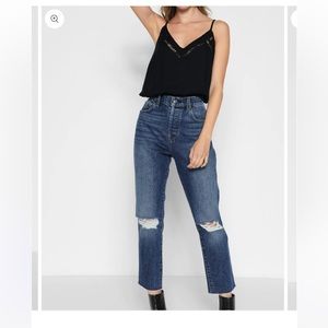 High waist Josefina with knee holes and raw hem in Montreal